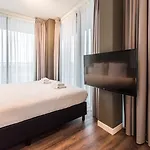 Yays North By Numa 4*