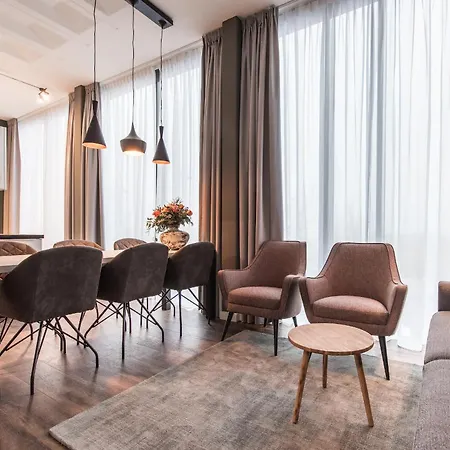 Apartahotel Yays North By Numa 4*