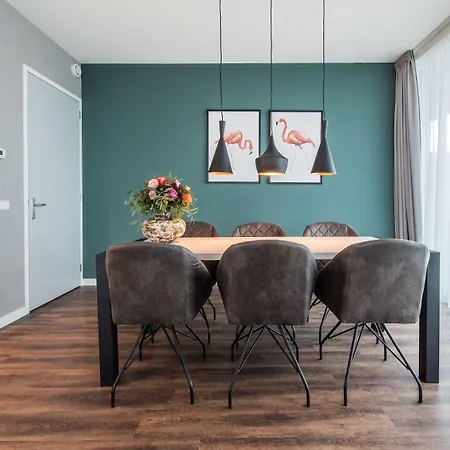 Yays North By Numa 4*