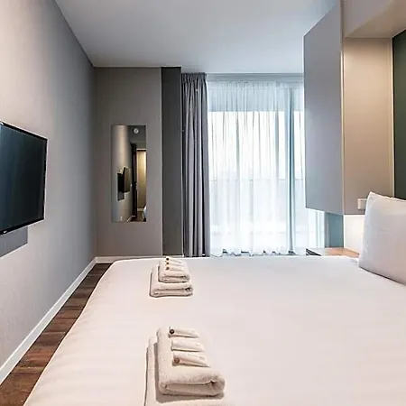 Yays North By Numa Aparthotel