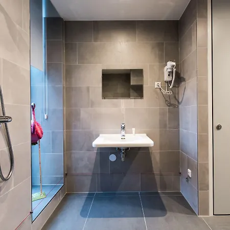 Yays North By Numa Aparthotel 4*