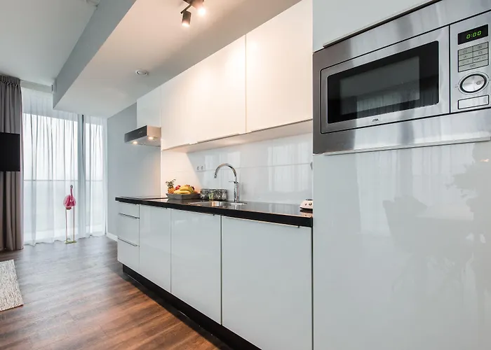 Yays North By Numa 4*