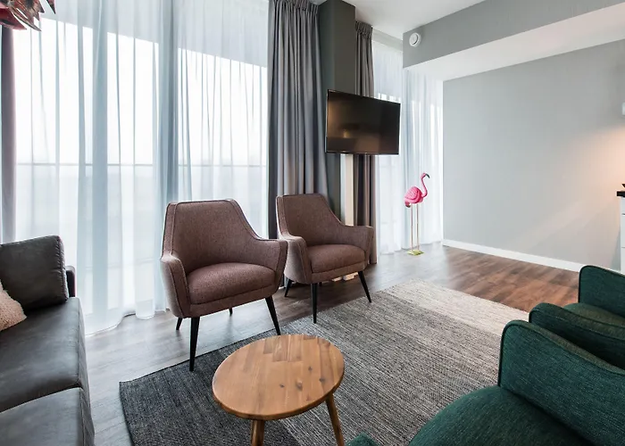 Yays North By Numa アムステルダム