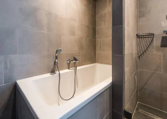 アパートホテル Yays North By Numa 4*